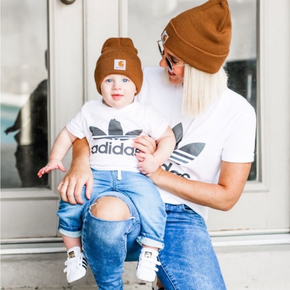 Brown CARHARTT youth beanie cuffed hat NWOT cute winter essential